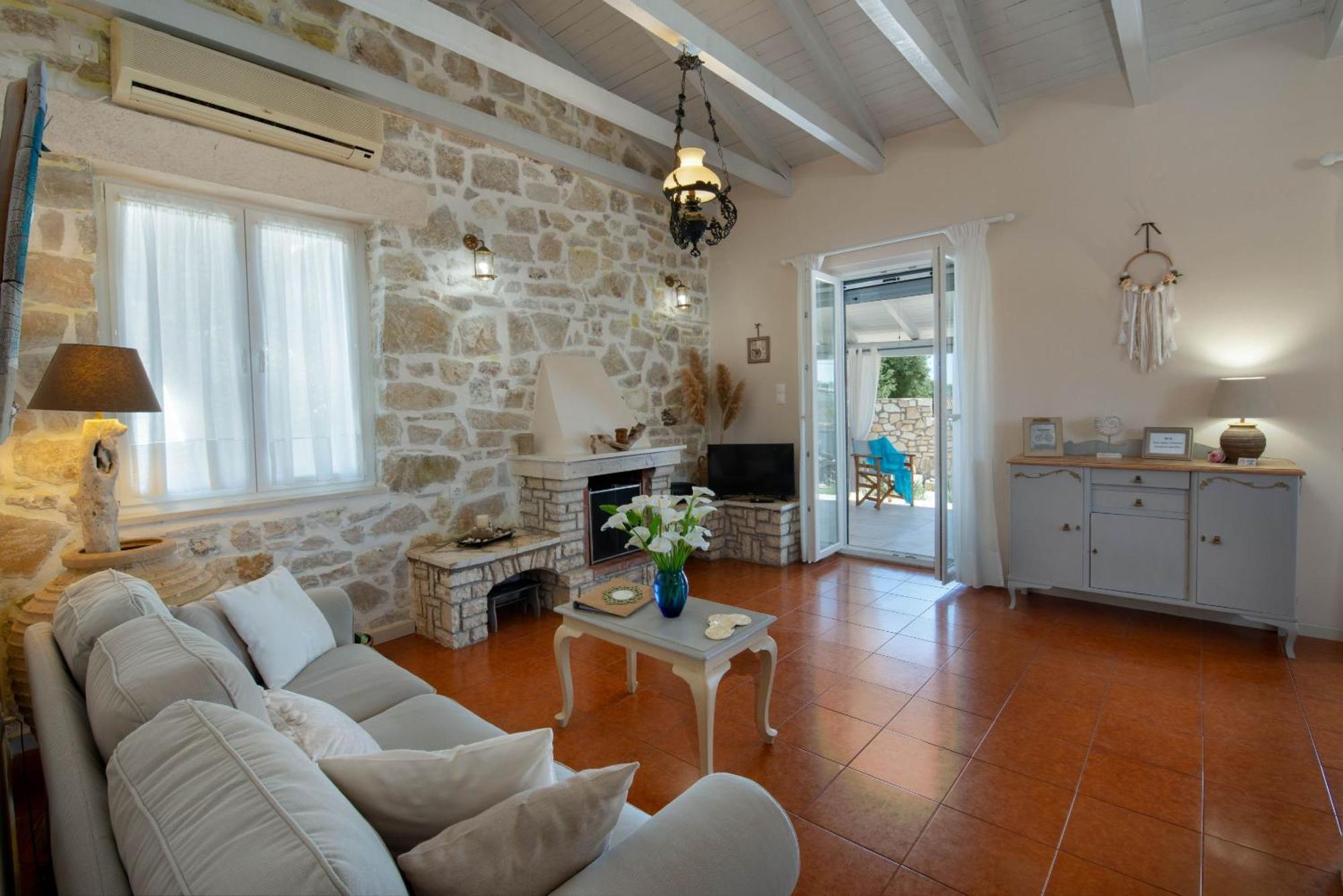 Villa Labovitsa Vlachopoulatika Экстерьер фото